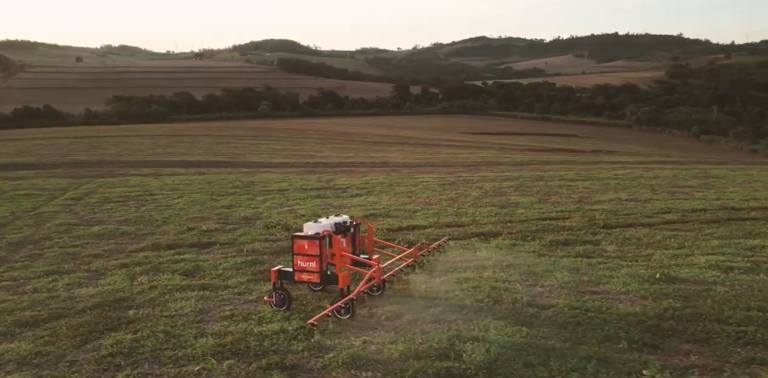 AgTech: robots pulverizadores en Brasil